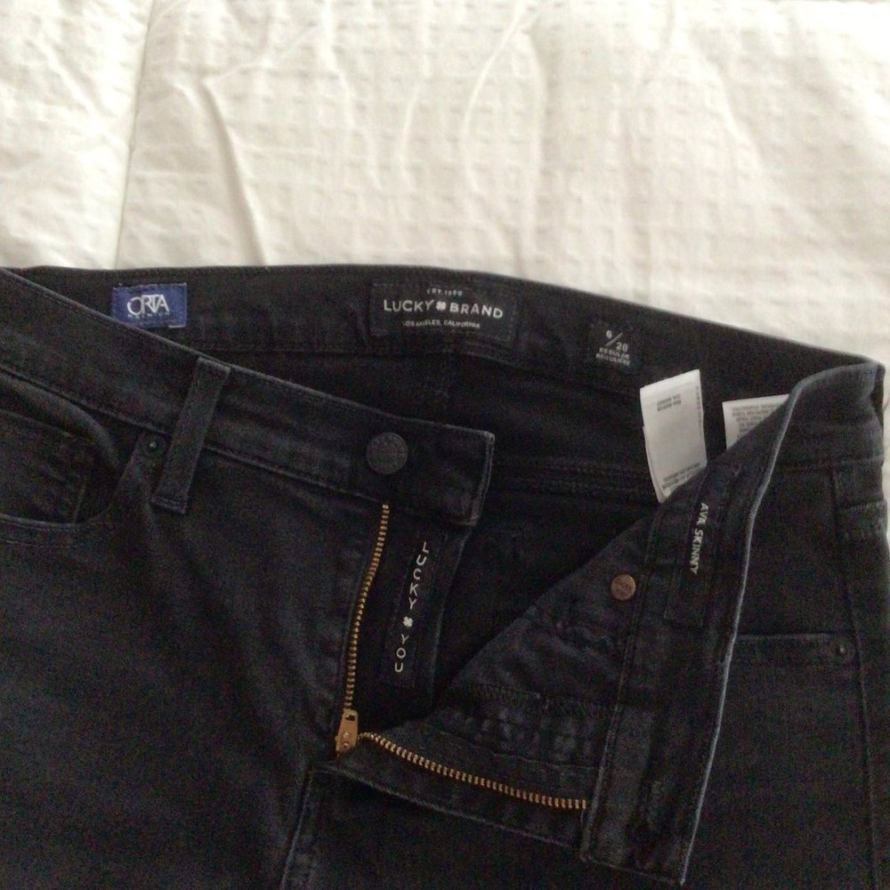 Lucky Brand Size 6 Black Jeans